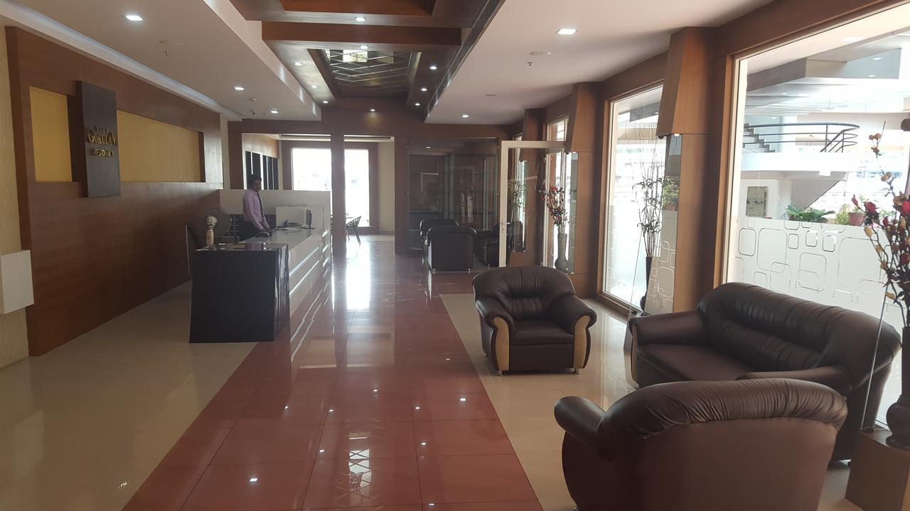 Sree Gokulam Residency Hotel Thrissur Buitenkant foto